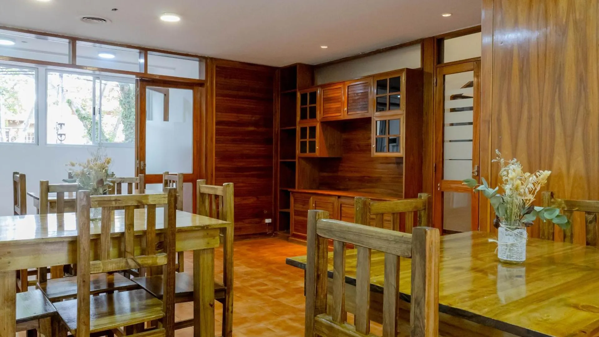 Pensión Hostel Casa Roble Mendoza